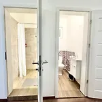 K87 Renovated 6br * בודפשט