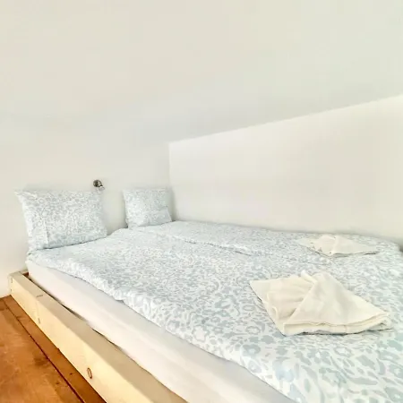 K87 Renovated 6br Daire Budapeşte