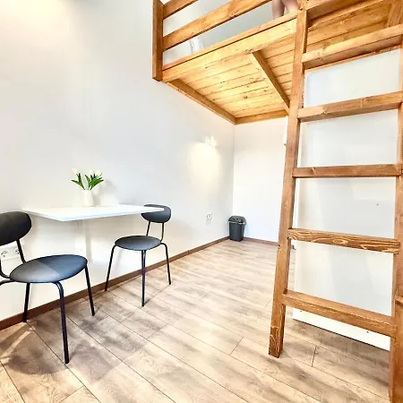 K87 Renovated 6br Daire Budapeşte