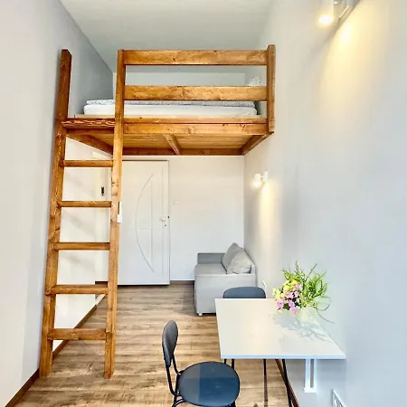 Daire K87 Renovated 6br