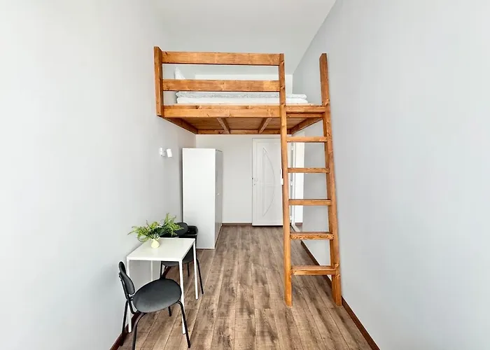 Apartment K87 Renovated 6br *