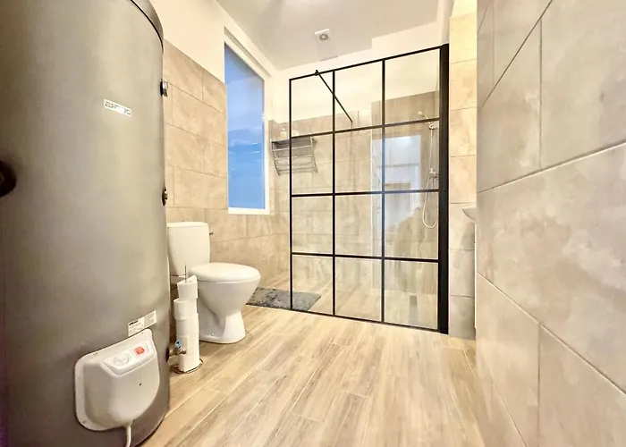 K87 Renovated 6br *