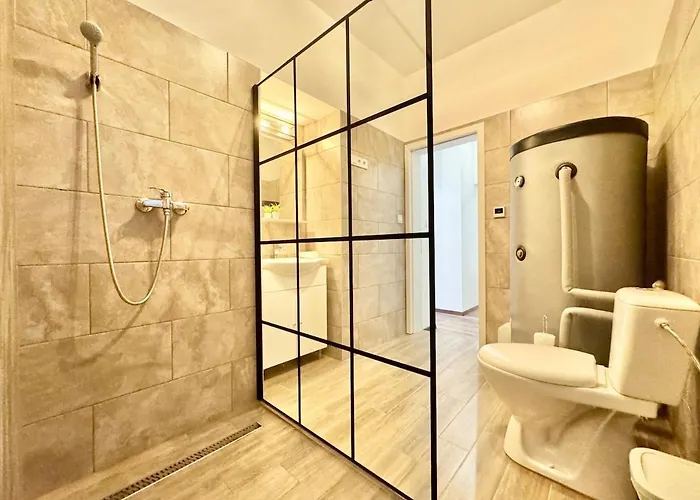 K87 Renovated 6br